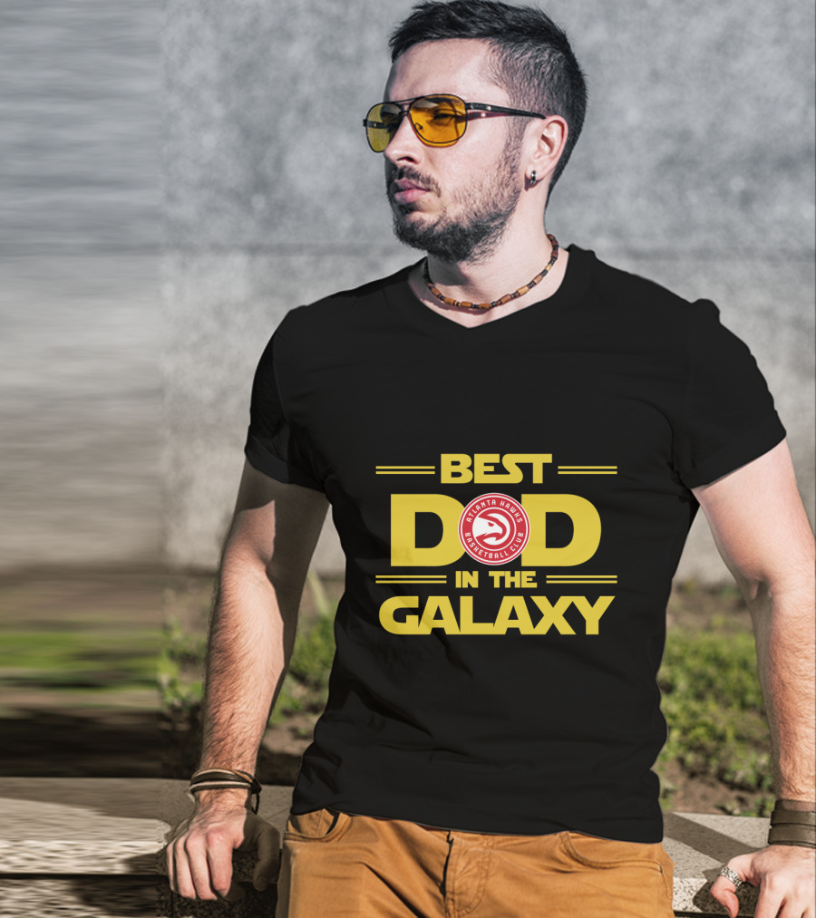Atlanta Hawks Basketball Club Best Dad In The Galaxy T-Shirt
