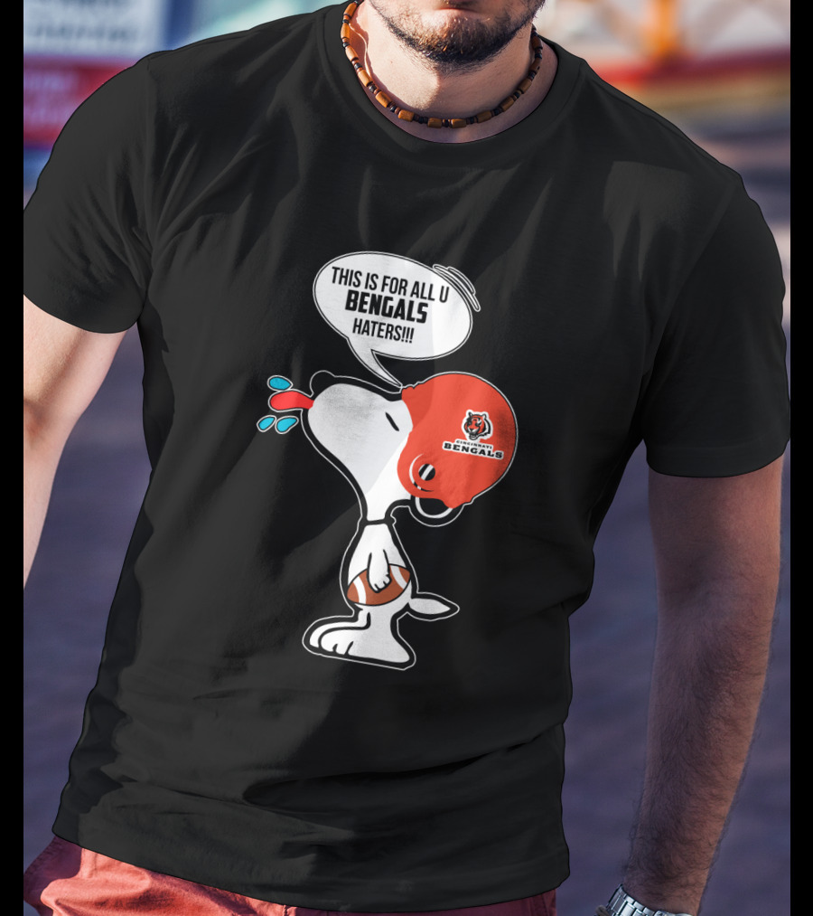 Snoopy Cincinnati Bengals Helmet Speech Bubble Haters Football T-Shirt