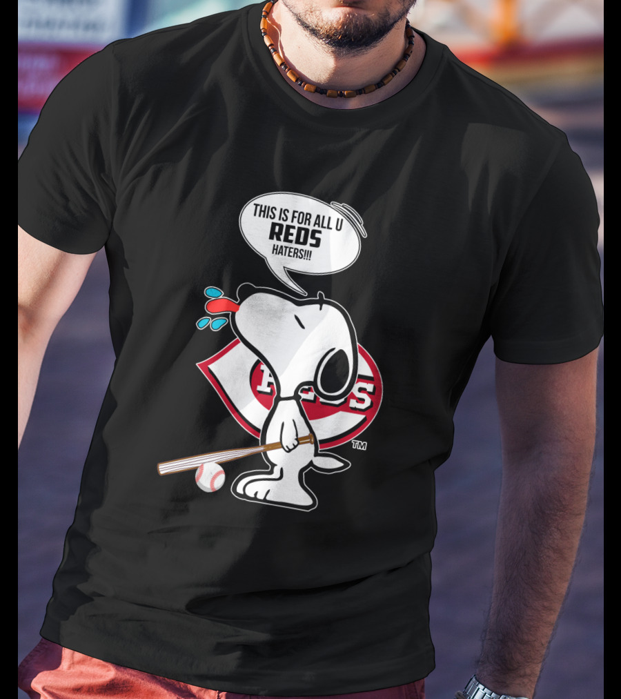 Snoopy Cincinnati Reds Fans Cartoon Baseball Bat Logo Speech Bubble T-Shirt