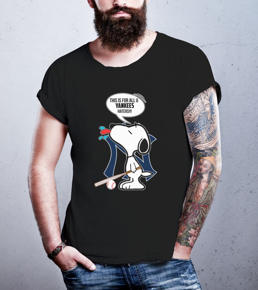 Snoopy Sticking Tongue Out With New York Yankees Logo And Baseball Bat T-Shirt