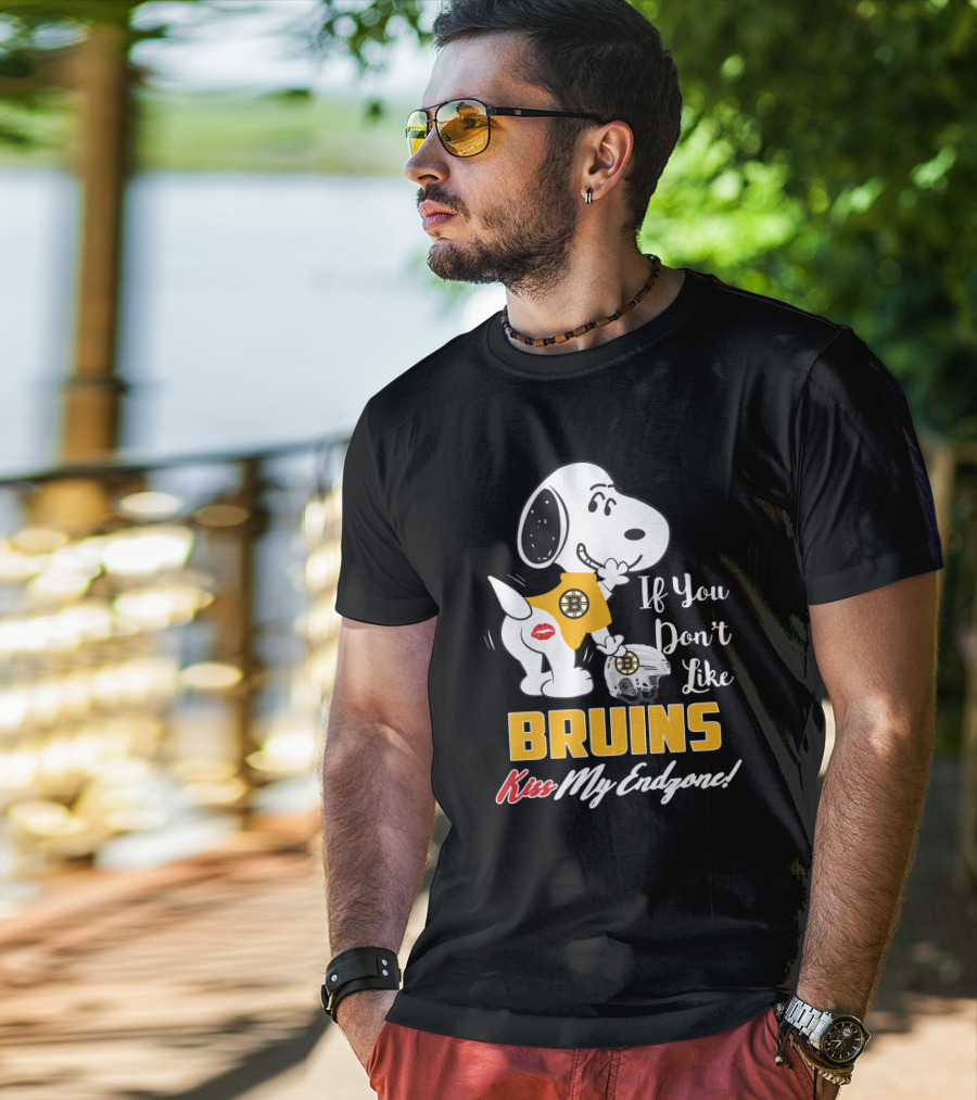 Snoopy If You Don't Like Bruins Kiss My Endzone Boston Bruins T-Shirt