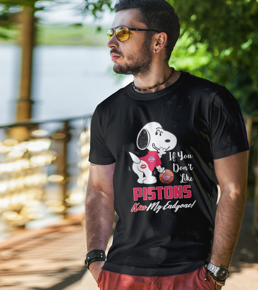 If You Don't Like Pistons Kiss My Endzone Snoopy Detroit Pistons Fans T-Shirt