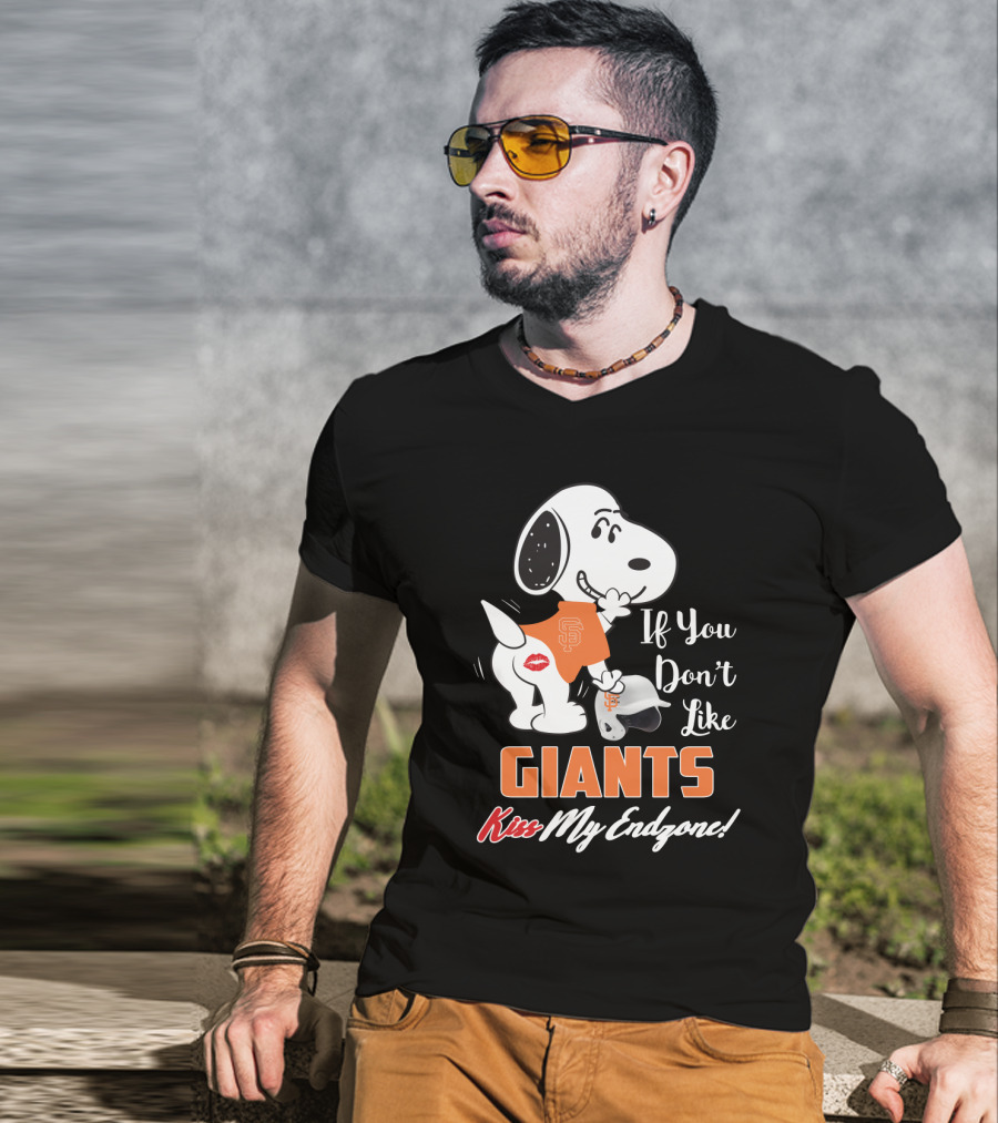 Snoopy If You Don’t Like Giants Kiss My Endzone San Francisco Giants T-Shirt
