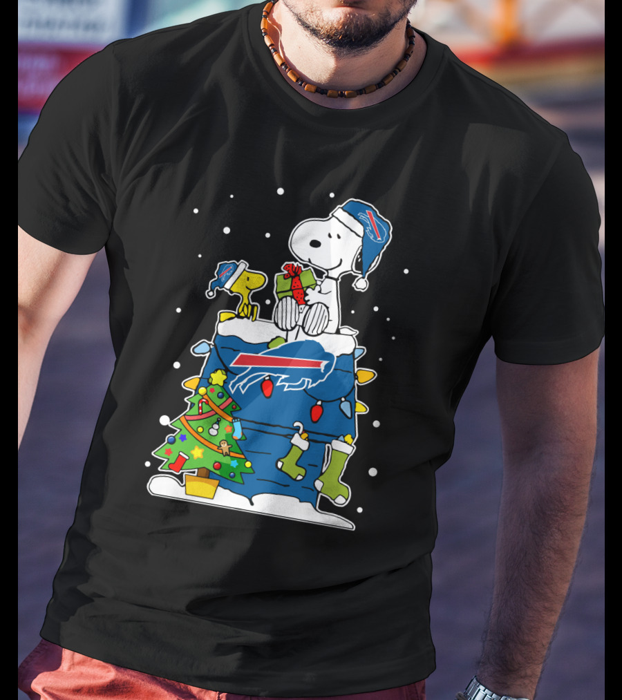 Buffalo Bills Christmas Snowy Snoopy And Woodstock Lover T-Shirt