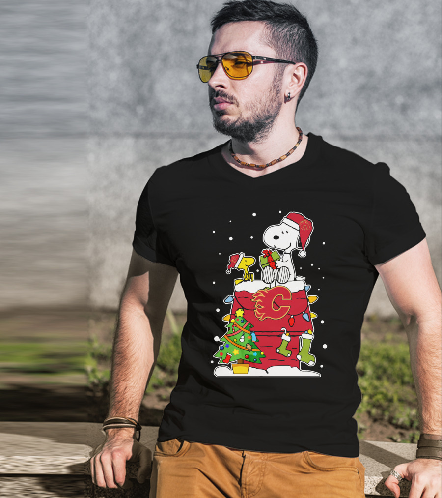 Snoopy And Woodstock Celebrating Christmas With Calgary Flames T-Shirt