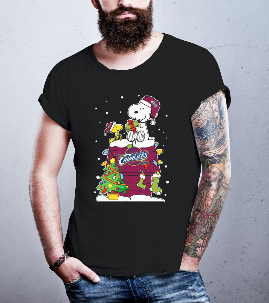 Cleveland Cavaliers Snoopy Christmas Peanuts Basketball Holiday T-Shirt