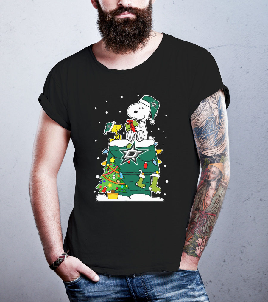 Dallas Stars Snoopy Christmas Presents Peanuts Fans T-Shirt