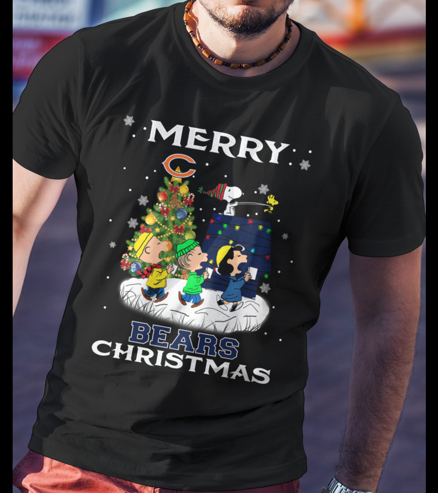 Merry Chicago Bears Christmas With Snoopy And Friends T-Shirt