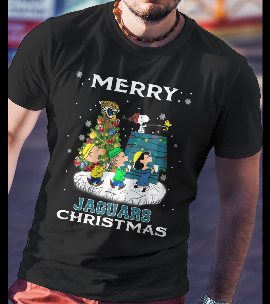 Merry Jaguars Christmas Snoopy And Peanuts Holiday Scene T-Shirt