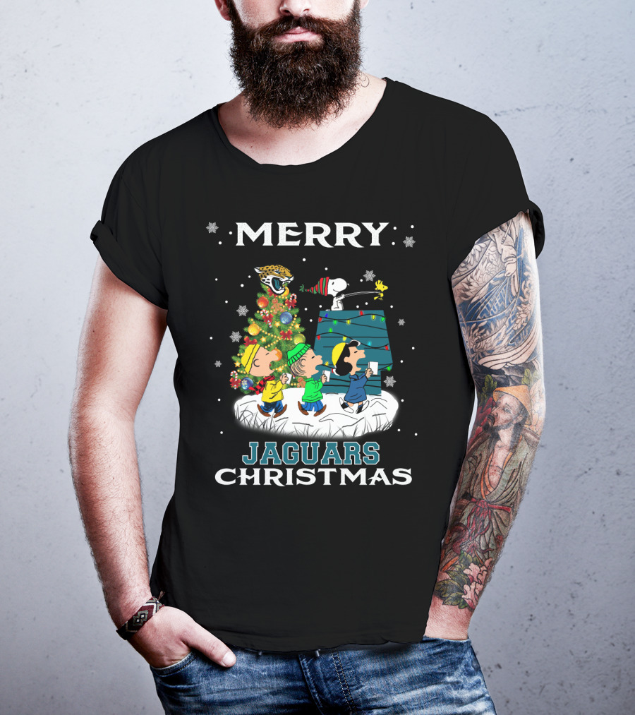 Merry Jaguars Christmas Snoopy And Peanuts Holiday Scene T-Shirt