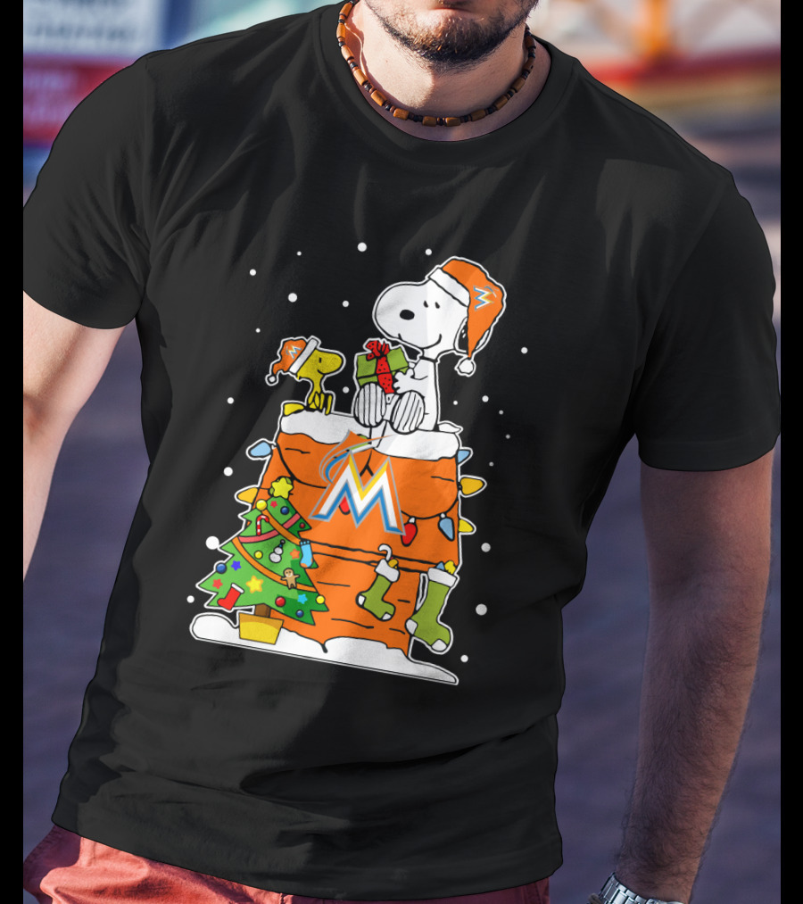 Miami Marlins Snoopy Christmas Holiday Scene With Gifts And Tree T-Shirt