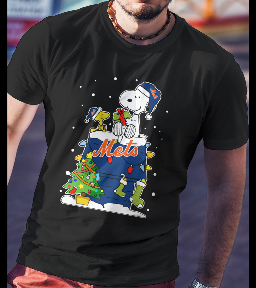 Snoopy And Woodstock Christmas Mets Fans Delight T-Shirt