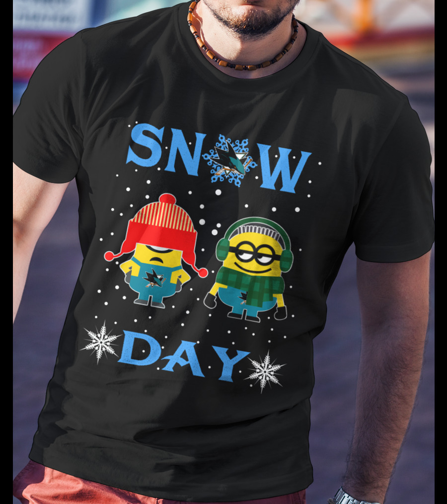 San Jose Sharks Snow Day Featuring Playful Minion Fans T-Shirt