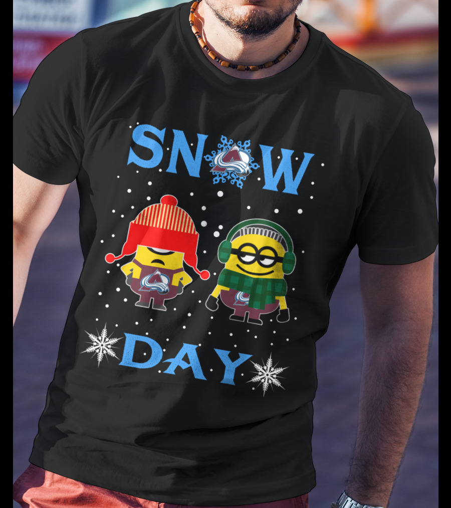 Colorado Avalanche Snow Day With Minions In Winter Gear T-Shirt