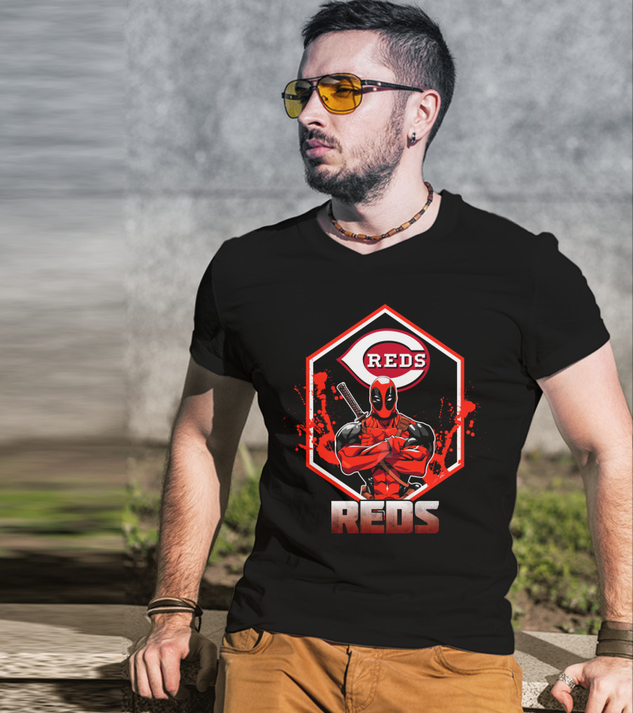 Deadpool With Cincinnati Reds Logo And Sword-Crossed Arms In Iconic Red And Black T-Shirt