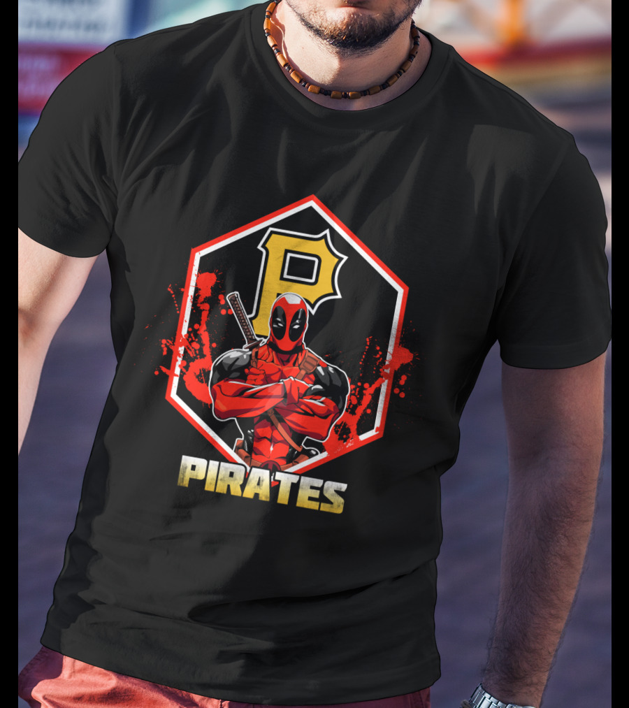 Deadpool Crossover With Pittsburgh Pirates Logo Fans T-Shirt