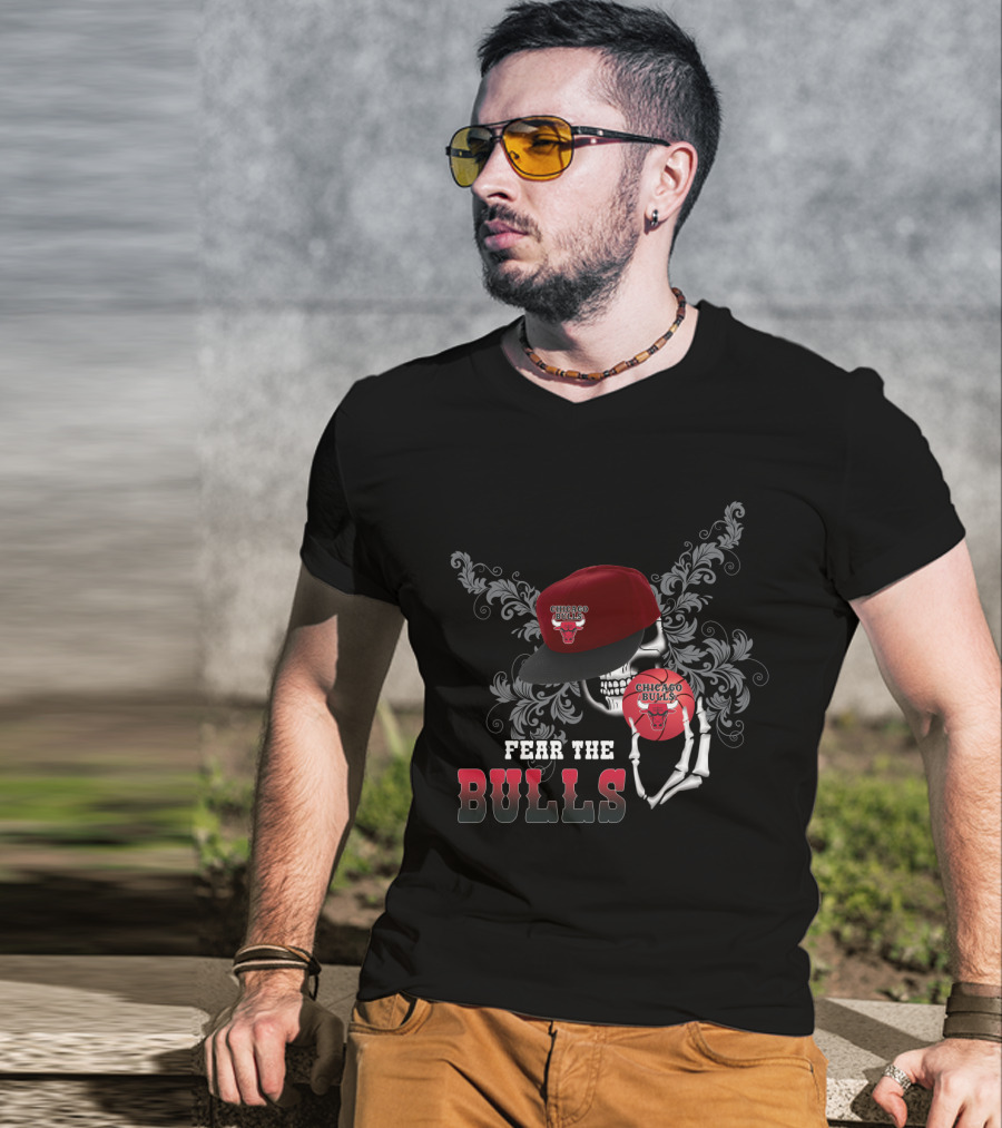Fear The Bulls Chicago Bulls Fans Skull Snapback T-Shirt