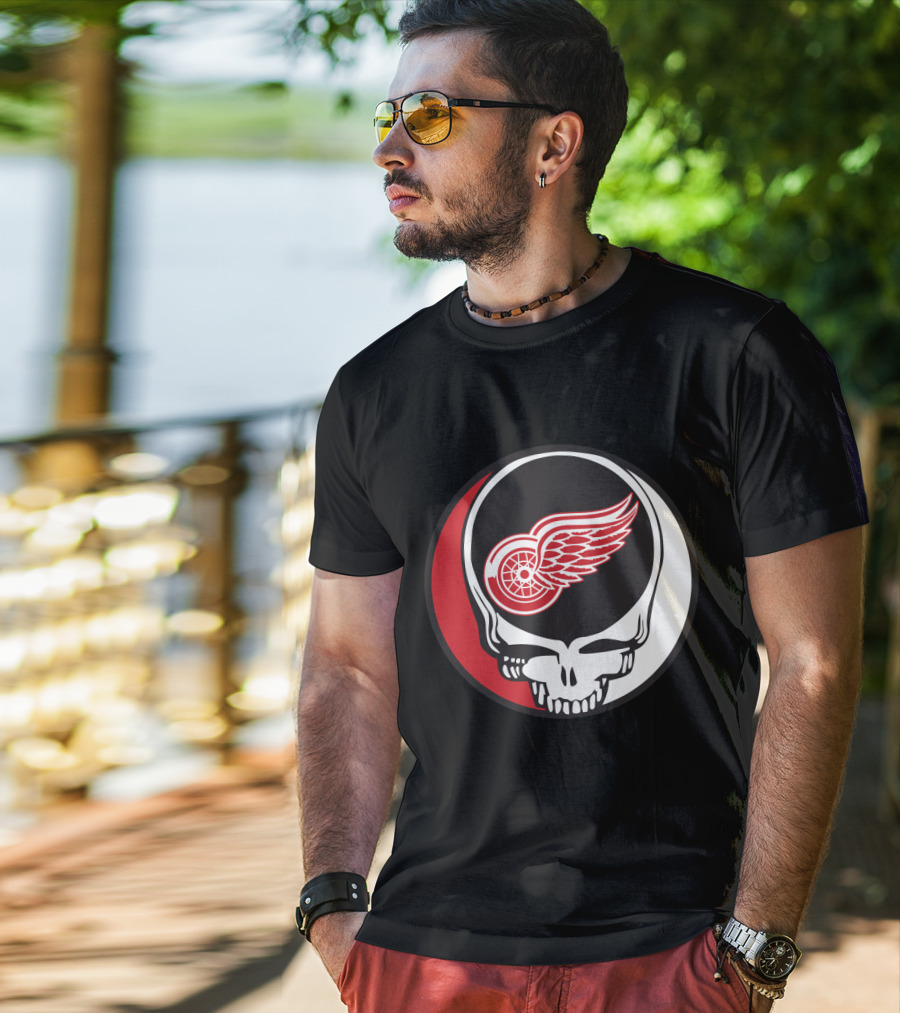 Grateful Dead Skull With Detroit Red Wings Logo For Fans T-Shirt