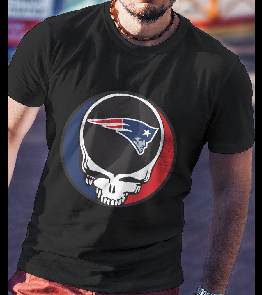 Grateful Dead Skull With New England Patriots Logo And Blue Red Rings T-Shirt