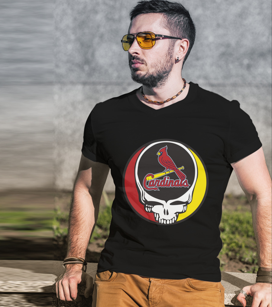 Grateful Dead Skull Design With St. Louis Cardinals Logo For Fans T-Shirt