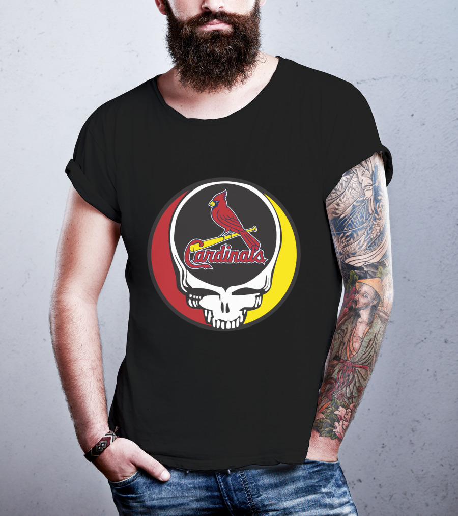 Grateful Dead Skull Design With St. Louis Cardinals Logo For Fans T-Shirt