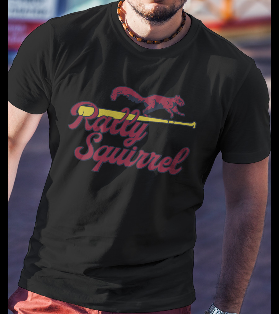 Rally Squirrel Baseball Bat St. Louis Cardinals Fans T-Shirt