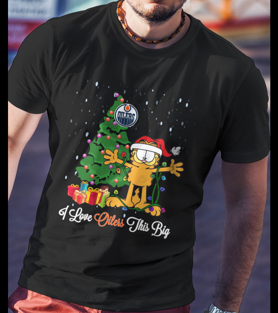 I Love Oilers This Big Edmonton Christmas Garfield Santa Hat T-Shirt