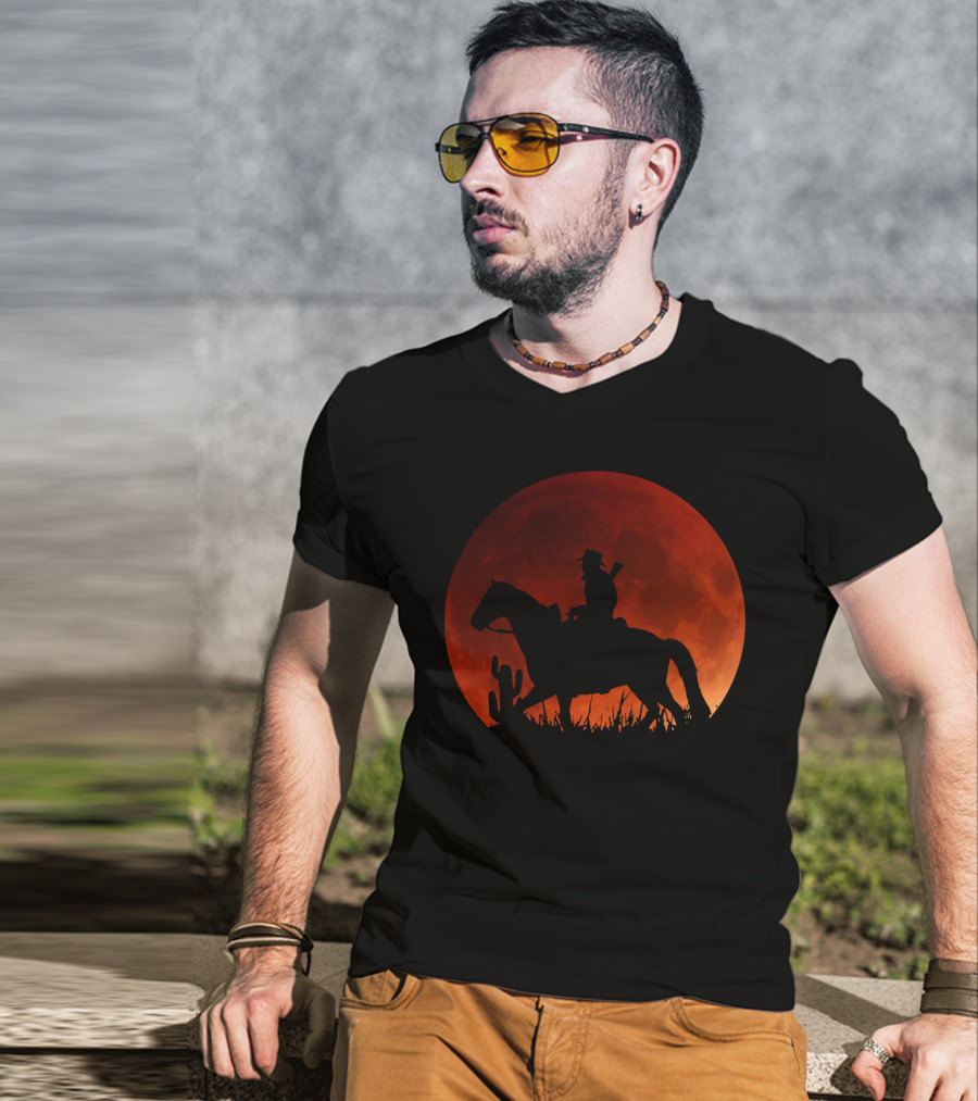 Red Moon Cowboy Riding Silhouette Red Dead Redemption T-Shirt