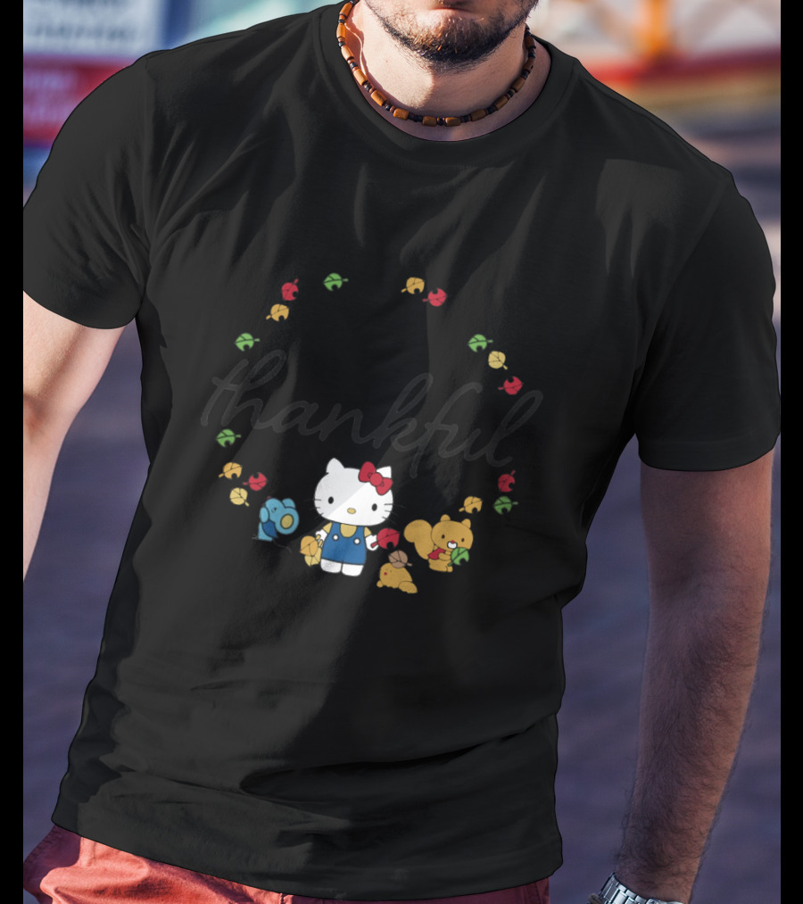 Thankful Hello Kitty Surrounded By Colorful Autumn Leaves And Forest Friends T-Shirt