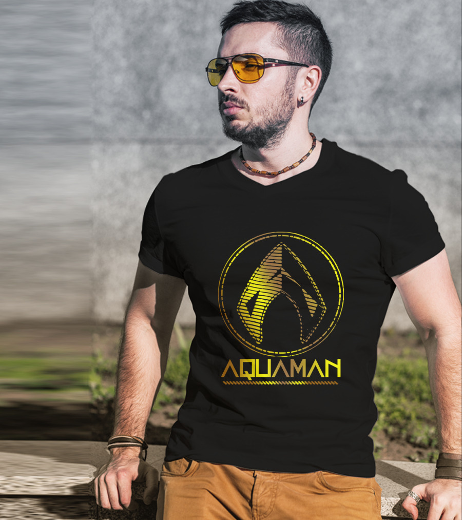 Aquaman Movie Gold Trident Emblem Iconic Symbol T-Shirt
