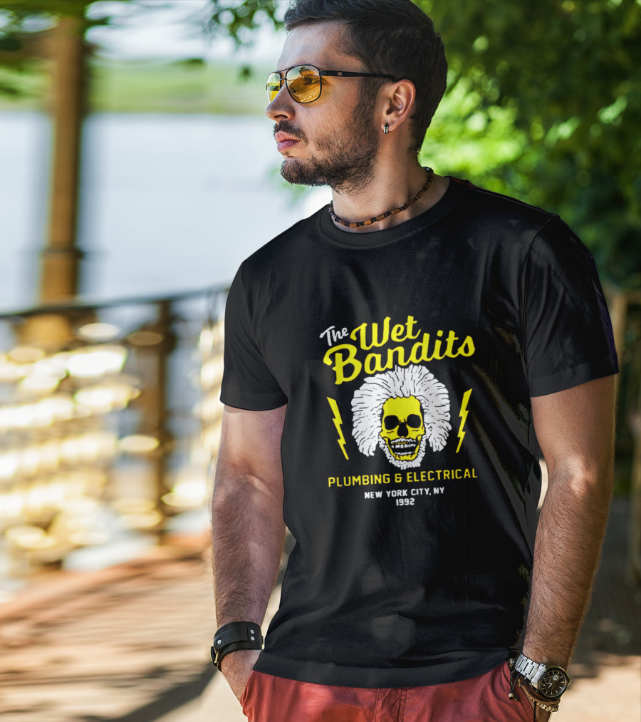 The Wet Bandits Plumbing And Electrical New York City Ny 1992 Skull With Lightning Bolts T-Shirt