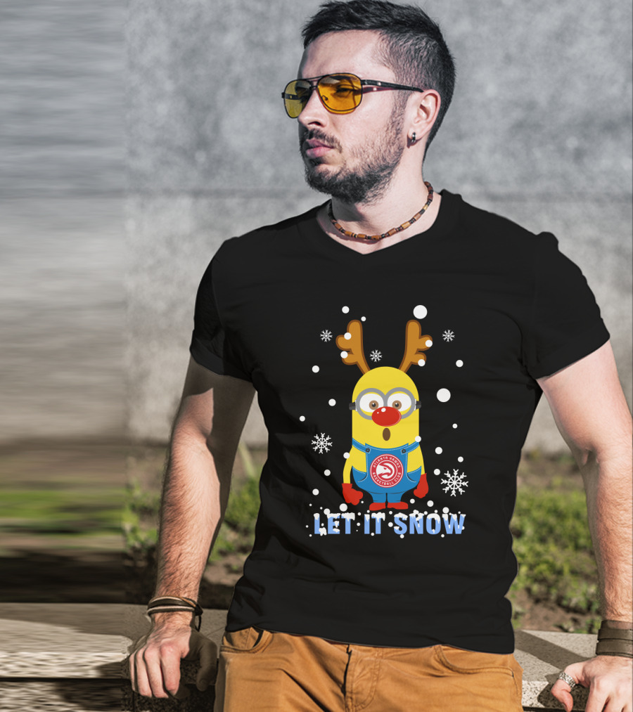 Atlanta Hawks Minion Reindeer Let It Snow Xmas T-Shirt