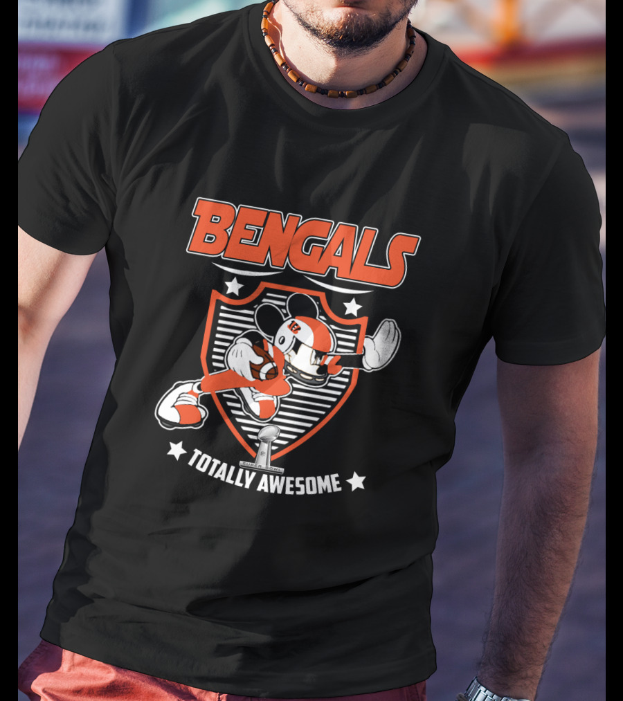 Bengals Totally Awesome Football Mouse Fans T-Shirt