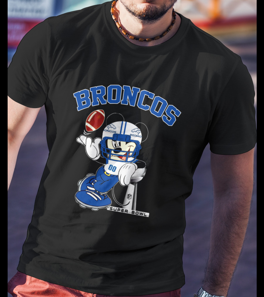 Broncos Mickey Mouse Nfl Super Bowl Football T-Shirt