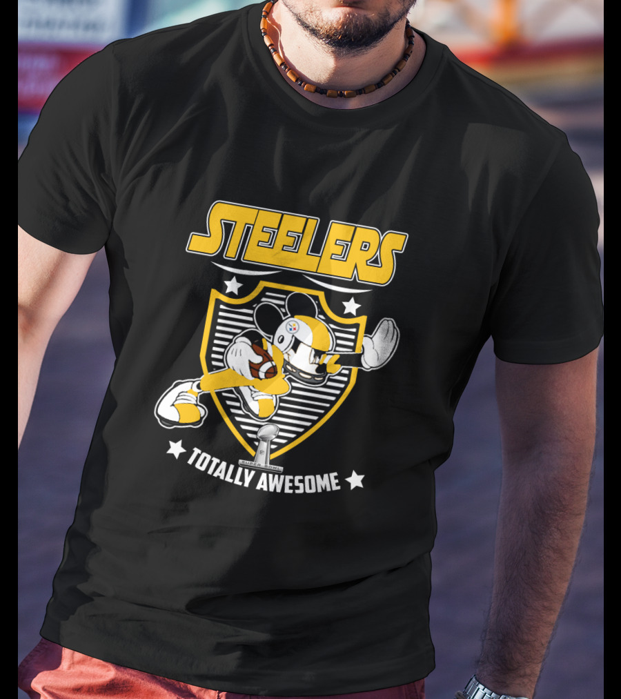 Steelers Totally Awesome Mickey Fans Running Football Theme T-Shirt