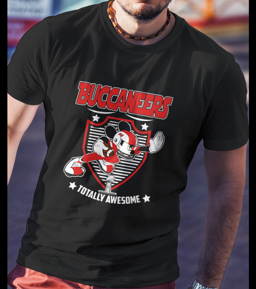 Buccaneers Totally Awesome For Tampa Bay Mickey Fans T-Shirt