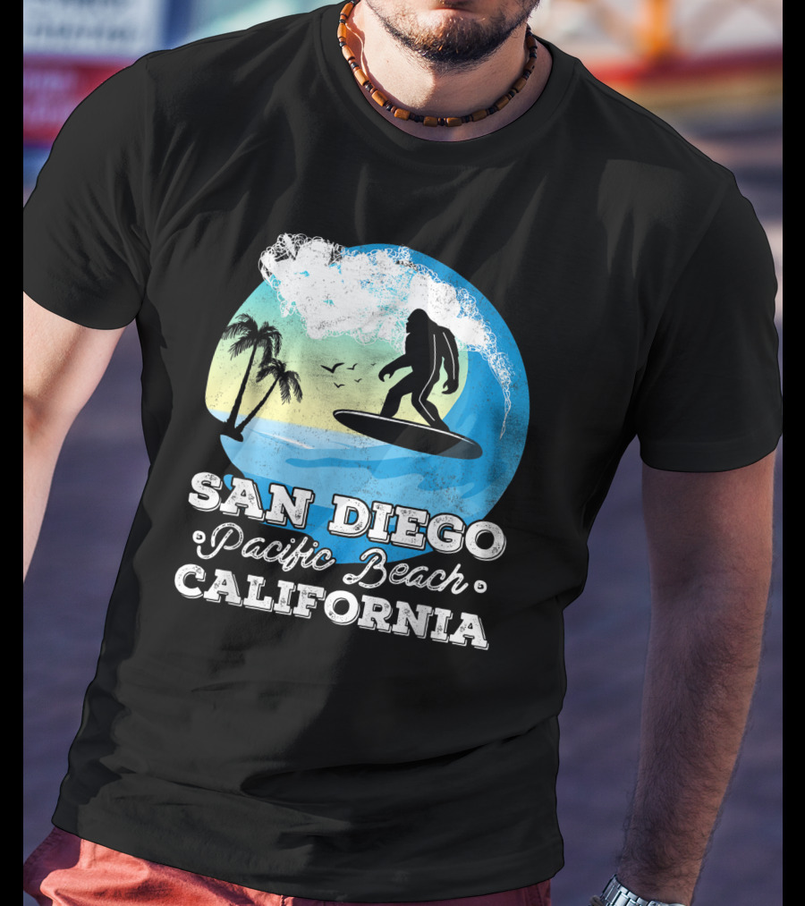 San Diego Pacific Beach California Bigfoot Surfer Adventure Scene T-Shirt
