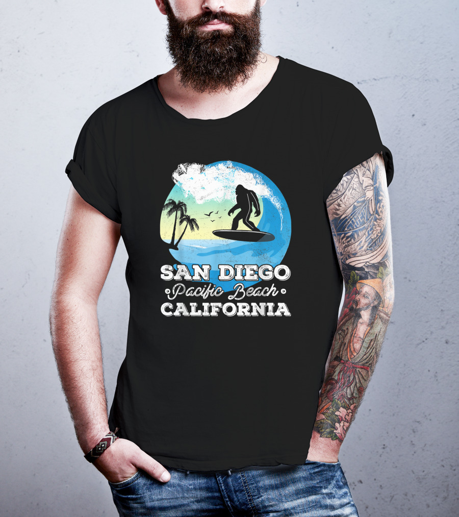 San Diego Pacific Beach California Bigfoot Surfer Adventure Scene T-Shirt