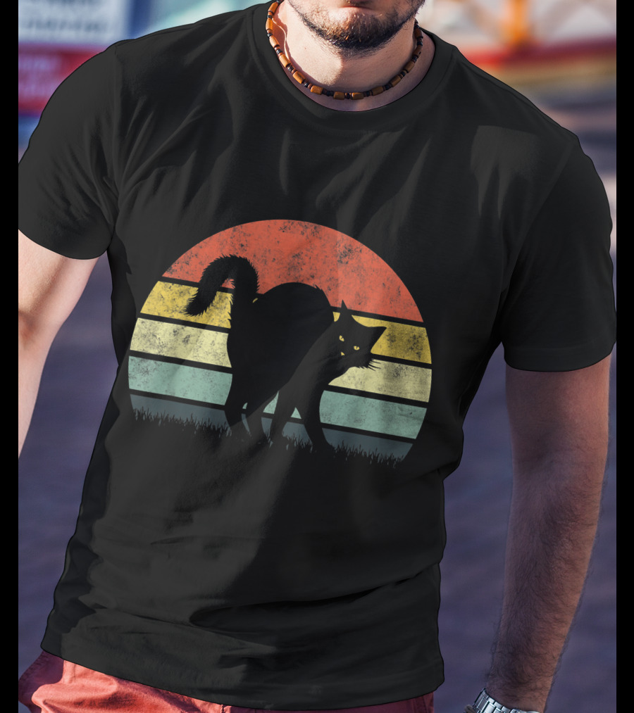 Vintage Retro Scary Black Cat Silhouette Sunset T-Shirt