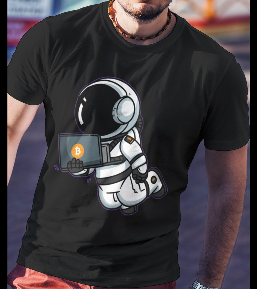 Astronaut Bitcoin To The Moon Crypto Adventure T-Shirt