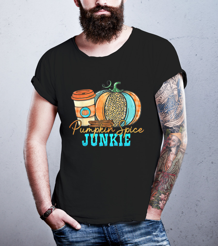 Pumpkin Spice Junkie Coffee Cup With Stylish Pumpkin And Cinnamon Sticks T-Shirt