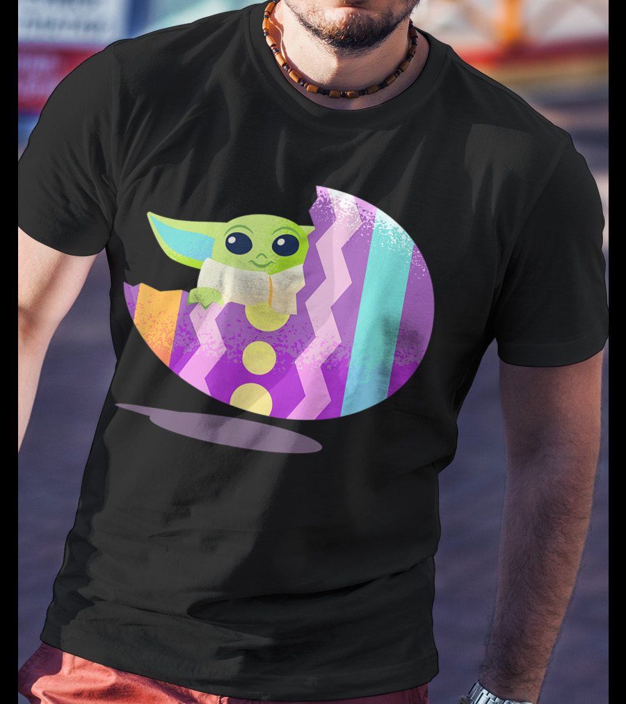 Mandalorian The Child Baby Yoda Pastel Zigzag Easter Egg T-Shirt