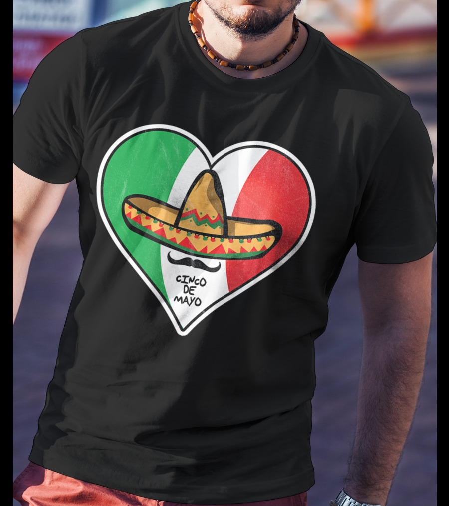 Cinco De Mayo Vintage Sombrero Heart Mexican Flag T-Shirt