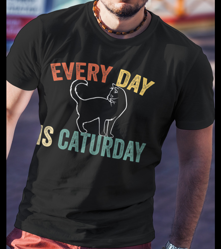 Every Day Is Caturday Cat Lover T-Shirt