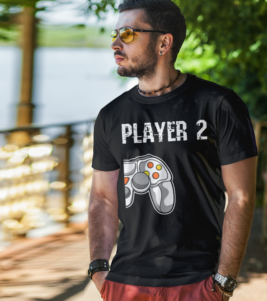 Player 2 Gamer Couple Matching Gaming Player Controller T-Shirt