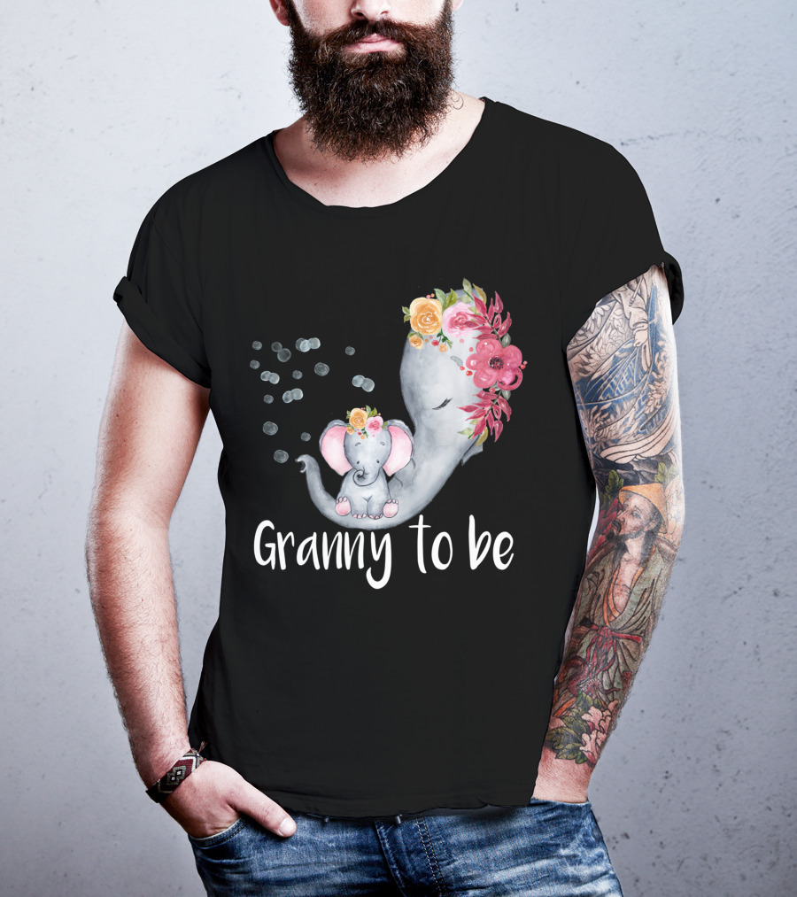 Granny To Be Elephant Baby Shower Floral For Girl T-Shirt