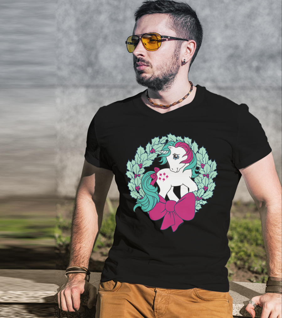 My Little Pony Christmas Holly Wreath With Bow And Pink Mane T-Shirt