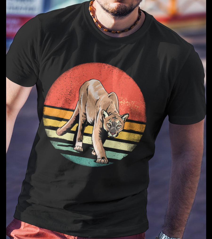 Retro Vintage Cougar Nature Wildlife Lover T-Shirt