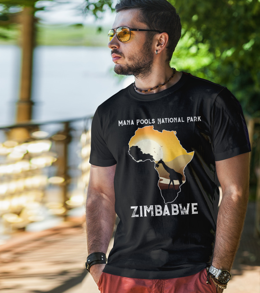 Mana Pools National Park Africa Giraffe Sunset Zimbabwe T-Shirt