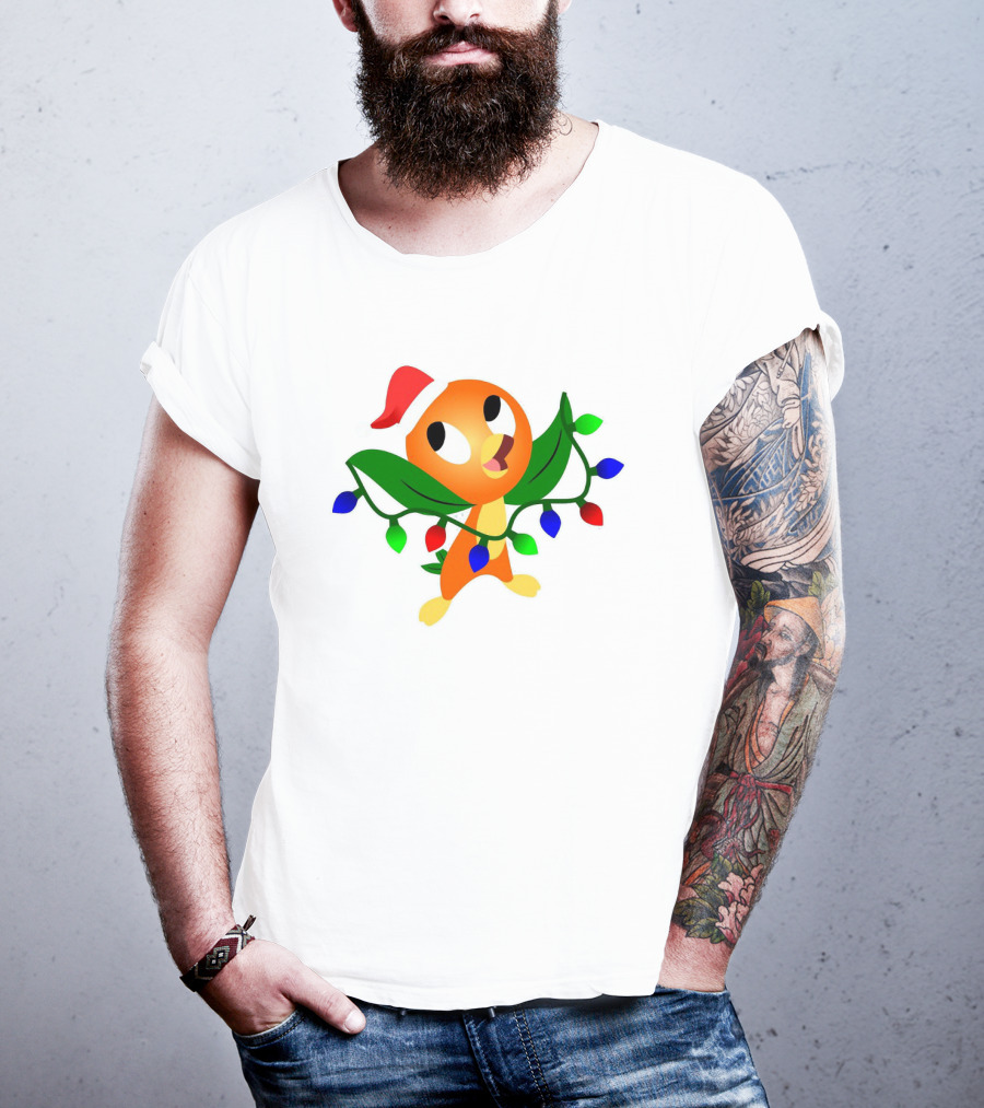 Think Christmas Thoughts Orange Bird With Santa Hat And Festive Lights T-Shirt
